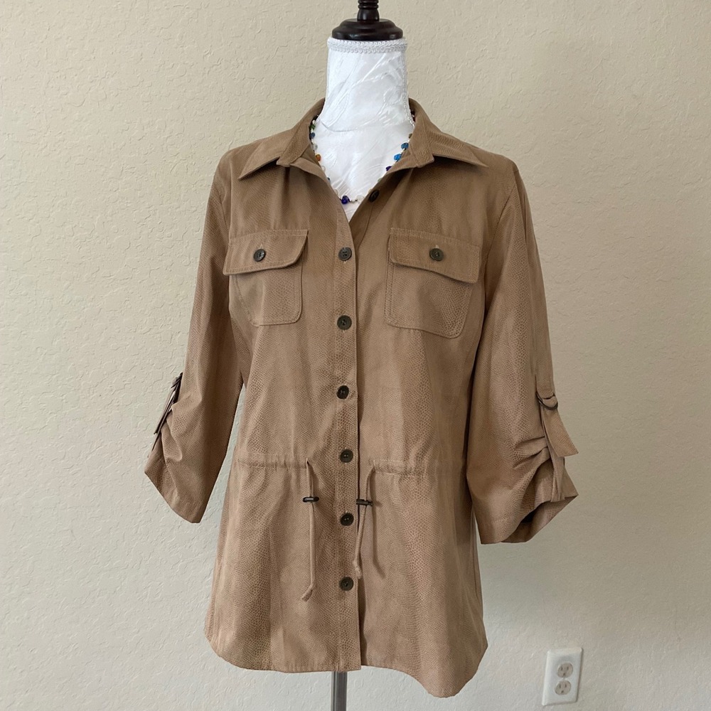 Chico's Faux Suede Snakeskin Print Safari Utility Jacket Tan Size 1 M Drawstring
